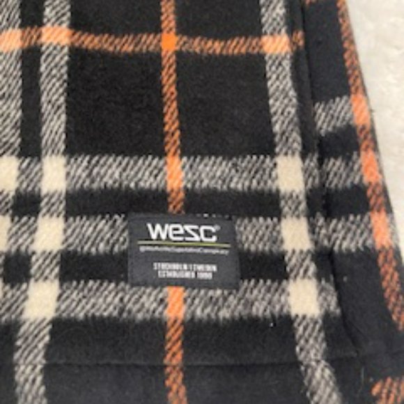 WESC Unisex Mens Small Womens Medium Shirt Jacket with hood NWT - Picture 2 of 3